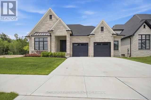 876 EAGLETRACE DRIVE  London North (North S), ON N6G 3X9