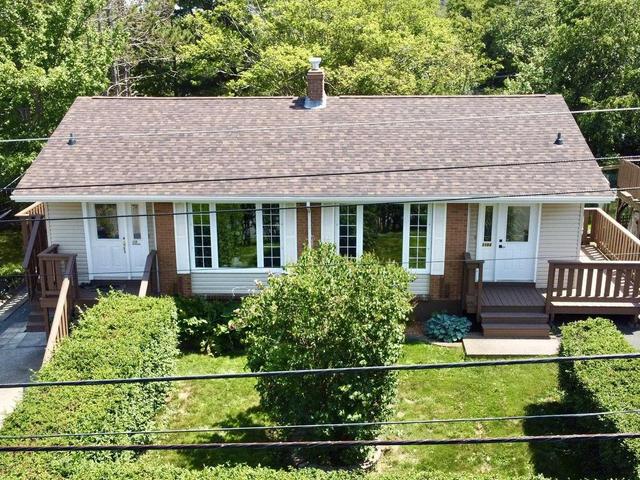 116 Frederick Avenue  Fairview, NS B3N 2L1