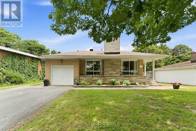 1155 AGINCOURT ROAD  Ottawa, ON K2C 2H8