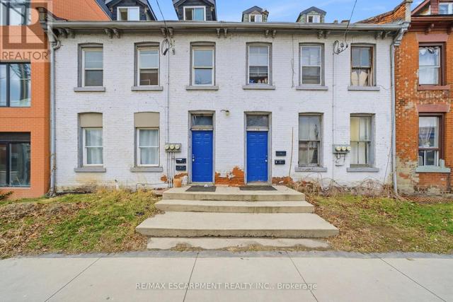 133-135 WELLINGTON STREET  Hamilton, ON L8R 1N4