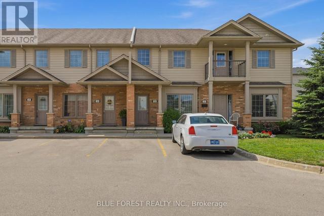 124 - 3320 MEADOWGATE BOULEVARD  London South (South U), ON N6M 0A7