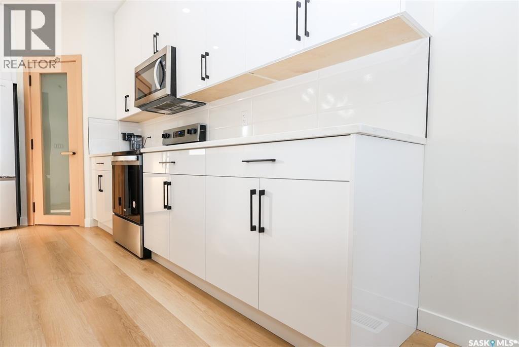 1543 Richardson Road, Saskatoon, SK - Indoor Photo Showing Kitchen