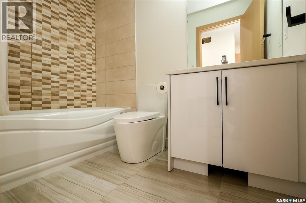 1543 Richardson Road, Saskatoon, SK - Indoor Photo Showing Bathroom
