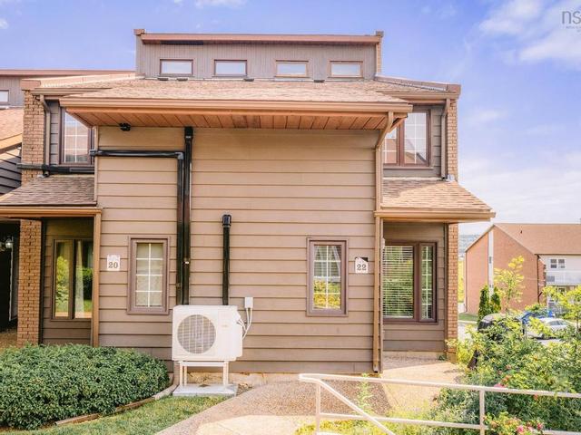 22 4 Rose Way  Dartmouth, NS B2Y 4L9