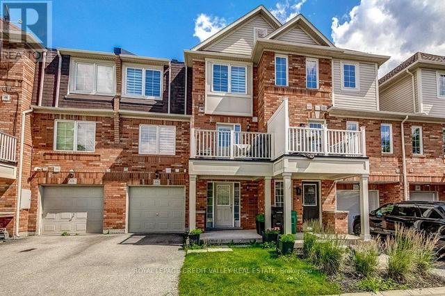 66 - 71 GARTH MASSEY DRIVE  Cambridge, ON N1T 2G8