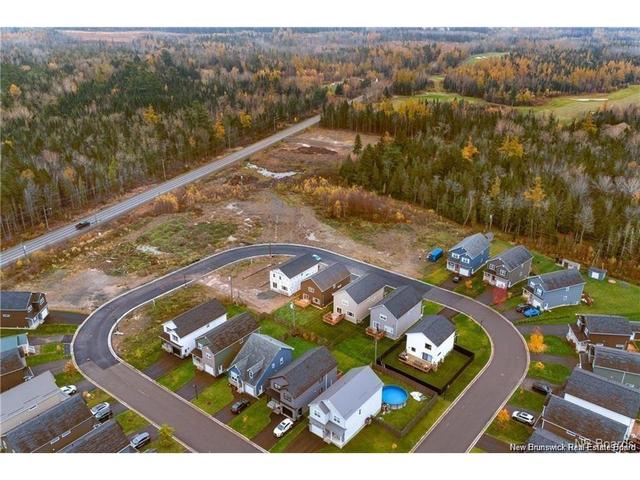 129 Bramble WY  Fredericton, NB E3G 0C8