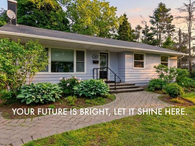 68 Mount Edward Road  Charlottetown, PE C1A 5S5
