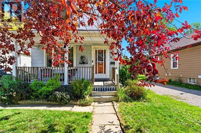 157 EAST 5TH Street  Hamilton, ON L9A 2Z7