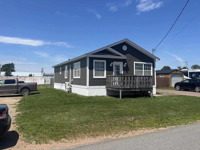 2 Abbott Street  Amherst, NS B4H 0E9