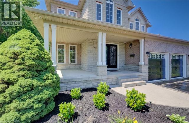 23 BUERKLE Court  Kitchener, ON N2P 2S1