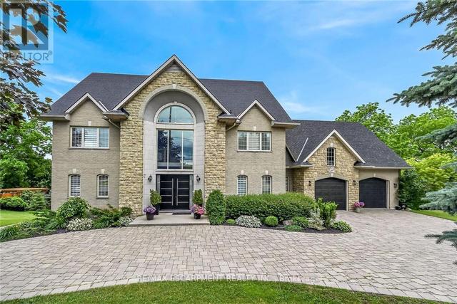 397 CAITHNESS STREET E  Haldimand, ON N3W 1C8