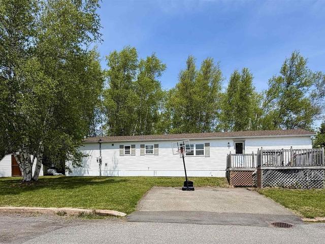 60 Rosewood Drive  Amherst, NS B4H 4S6