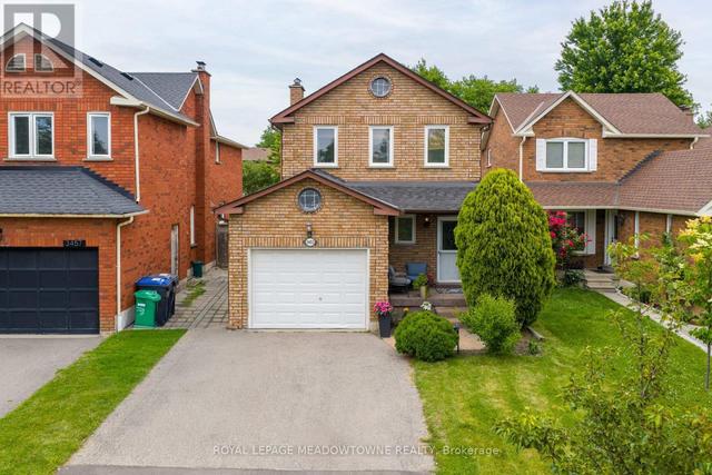 3453 BERTRAND ROAD  Mississauga, ON L5L 4G6