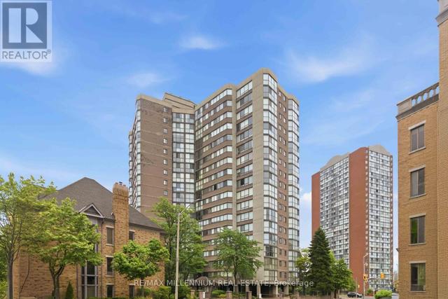 PH7 - 4235 SHERWOODTOWNE BOULEVARD  Mississauga, ON L4Z 1W3