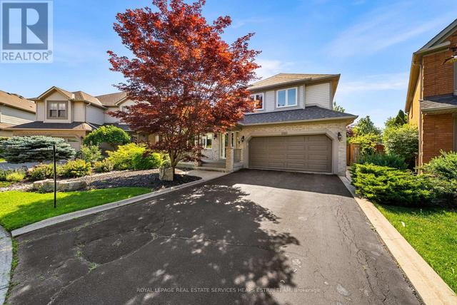 5851 CORNELL CRESCENT  Mississauga, ON L5M 5R6
