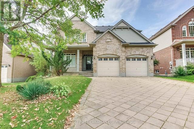 322 CHAMBERS PLACE  London North (North B), ON N5X 4H4