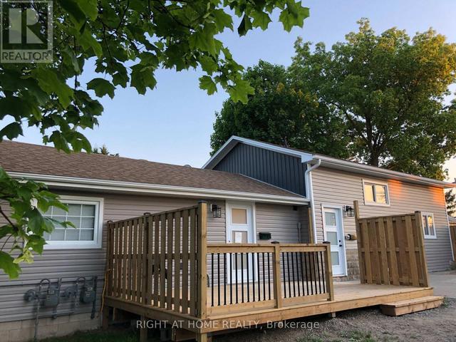 163 EMERSON STREET  London South (South I), ON N5Z 3L5