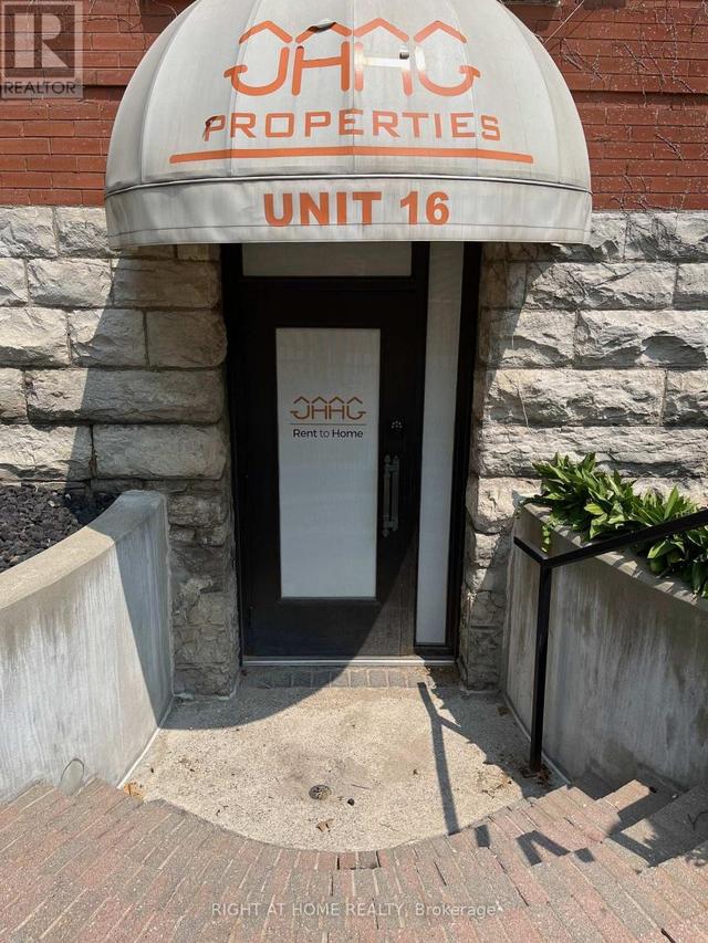 16 - 440 WELLINGTON STREET  London East (East F), ON N6B 1X2