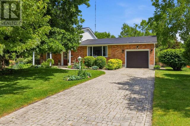 1 JASON COURT  London South (South O), ON N6J 2B9