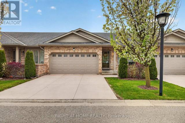 21 - 2100 DENVIEW AVENUE  London North (North S), ON N6G 0J5