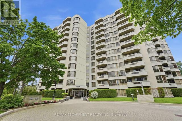1003 - 1201 NORTH SHORE BOULEVARD E  Burlington, ON L7S 1Z5