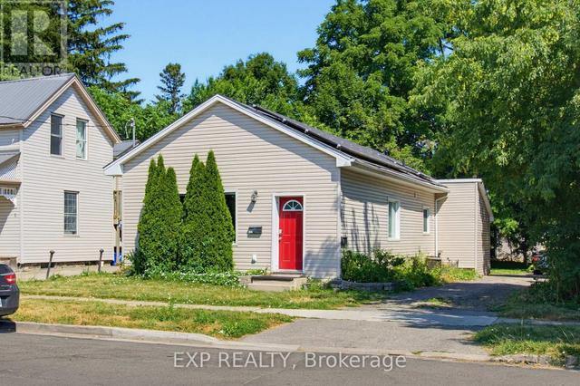 121 MOUNT PLEASANT AVENUE  London North (North N), ON N6H 1E1