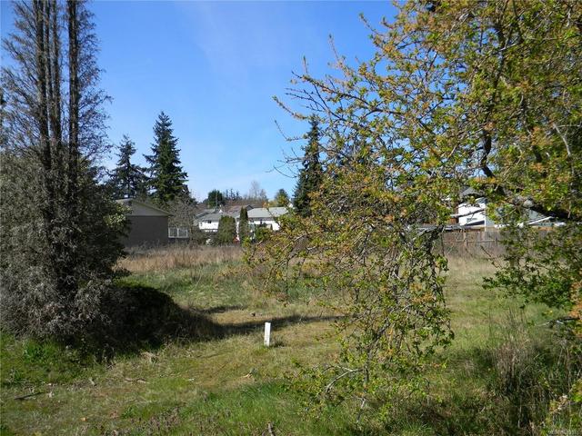 2202 Meredith Rd Nanaimo, BC V9S 2N3