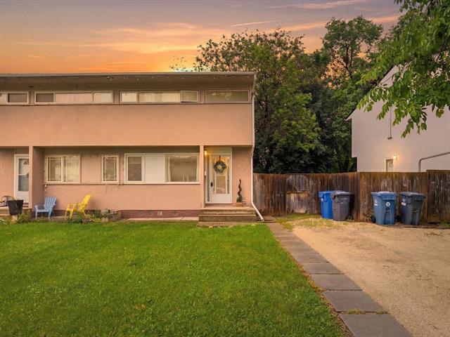 107 Berkshire BAY  Winnipeg, MB R2J 2L9