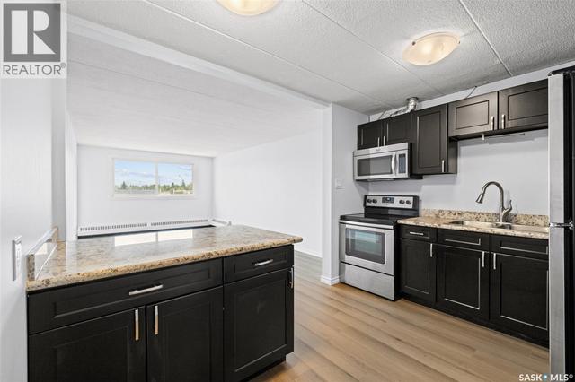 21 2620 5th AVENUE N  Regina, SK S4R 5E5