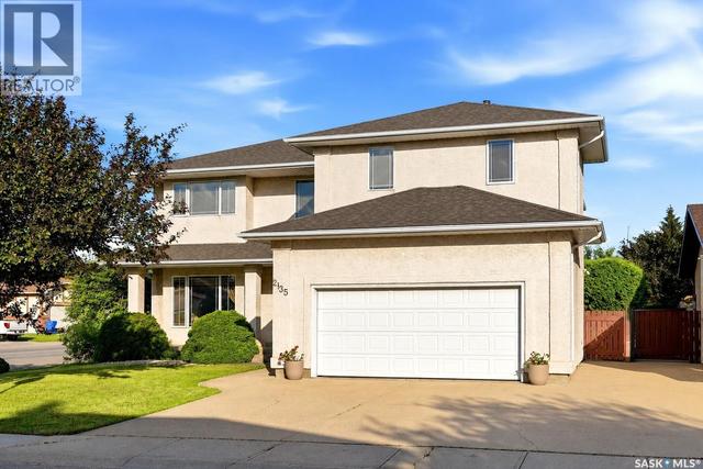 2135 Potts CRESCENT E  Regina, SK S4V 2E6