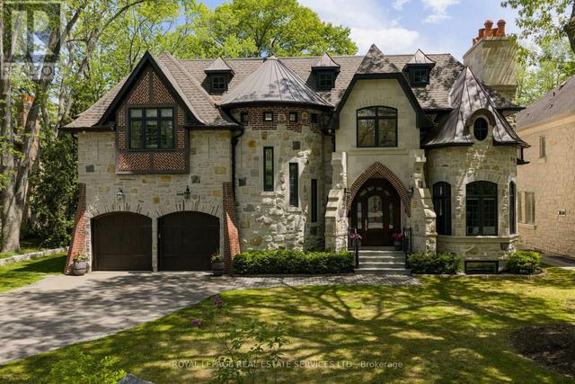 1165 GARDEN ROAD  Mississauga, ON L5H 3J5