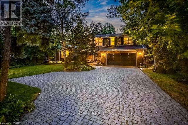 3021 LAKESHORE ROAD  Burlington, ON L7N 1A2