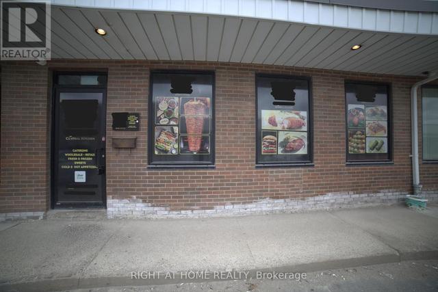 112 - 2465 CAWTHRA ROAD  Mississauga, ON L5A 3P2
