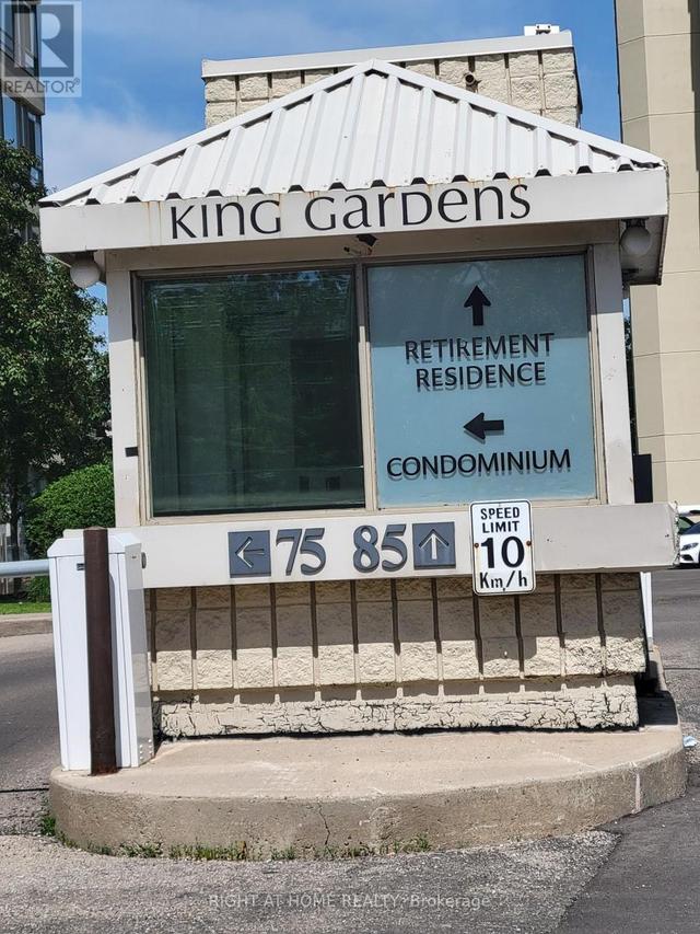 PH2 - 75 KING STREET E  Mississauga, ON L5A 4G5
