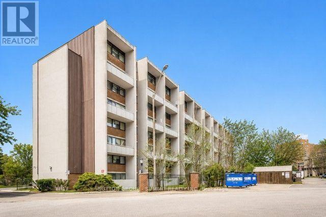 514 - 2121 ROCHE COURT  Mississauga, ON L5K 2C7