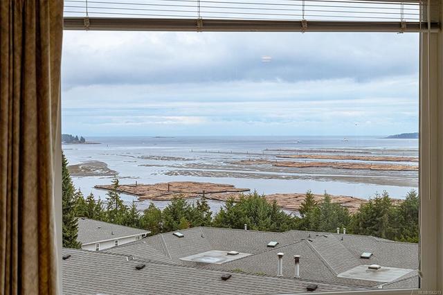 1012 Highview Terr Nanaimo, BC V9R 6K5