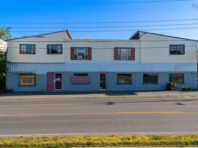 8951 Commercial Street  New Minas, NS B4N 3E1
