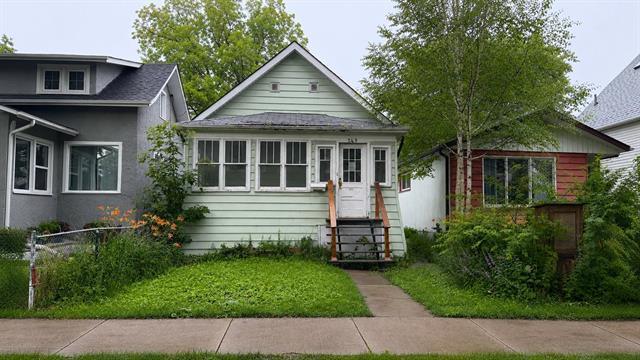 749 Dudley AVE  Winnipeg, MB R3M 1P8