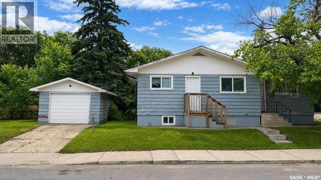 1924 22nd STREET W  Saskatoon, SK S7M 0T9