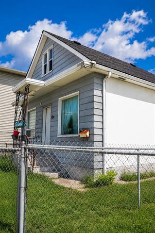 749 McPhillips ST  Winnipeg, MB R2X 2J1