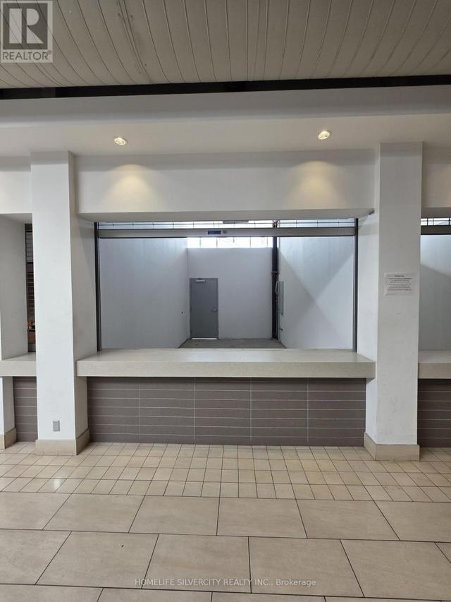 2B11 - 7215 GOREWAY DRIVE  Mississauga, ON L4T 2T9