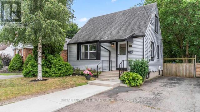 58 WYATT STREET  London North (North N), ON N6H 1A7