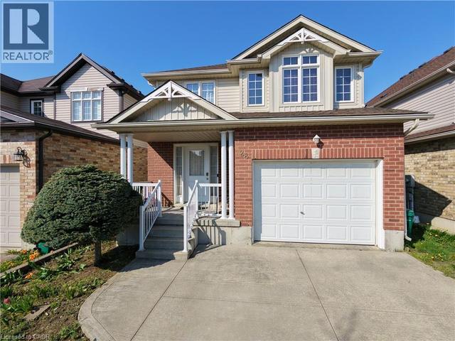 28 LEMON GRASS Street  Kitchener, ON N2N 3R5