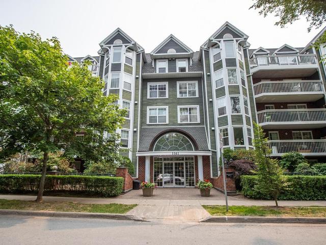 204 1041 Wellington Street  Halifax, NS B3H 4P5
