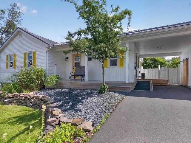 115 Burnyeat Street Street  Truro, NS B2N 4R2