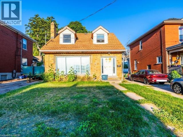 231 WATER Street N  Cambridge, ON N1R 3B9