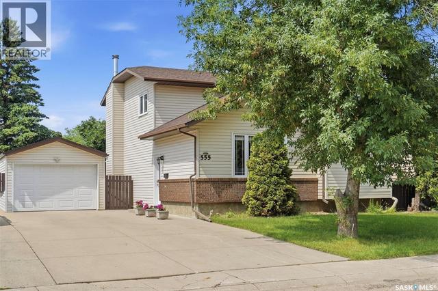 555 Nordstrum ROAD  Saskatoon, SK S7K 7X6