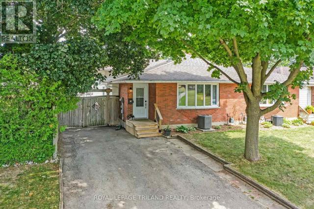 73 GENEVIVE PLACE  London East (East C), ON N5Y 4X2