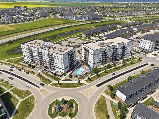 112-300 Centre ST  Winnipeg, MB R3Y 2A1
