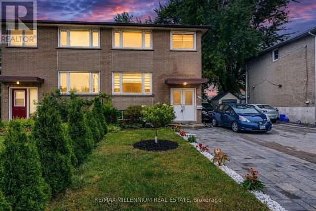 612 APPLEBY LINE  Burlington, ON L7L 2Y3